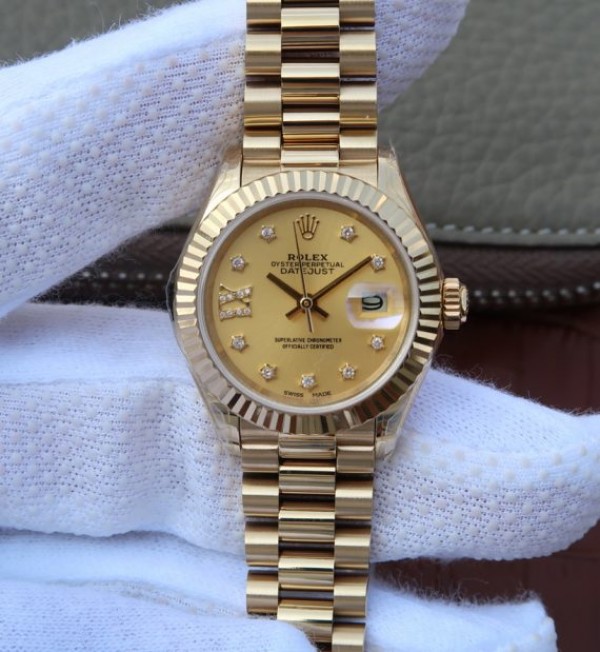 Rolex DateJust 31mm Fluted Bezel RG Case RG Gold Dial A2235