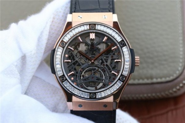 How to buy a Hublot replica watch in Cayman Islands?