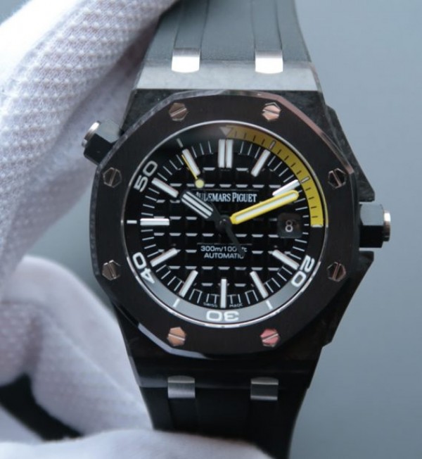 How to buy a Royal Oak Offshore replica watch in Faroe Islands?