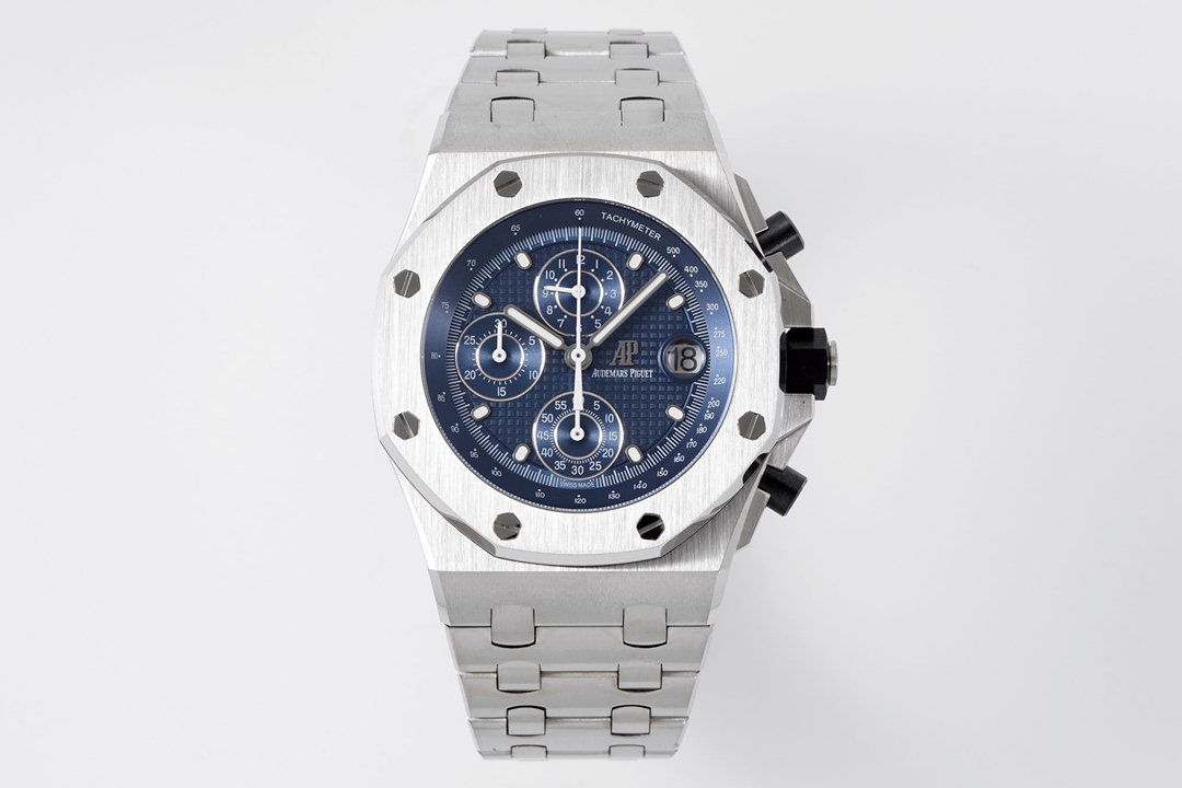 Audemars Piguet  Royal Oak Offshore Chronograph 25721ST.