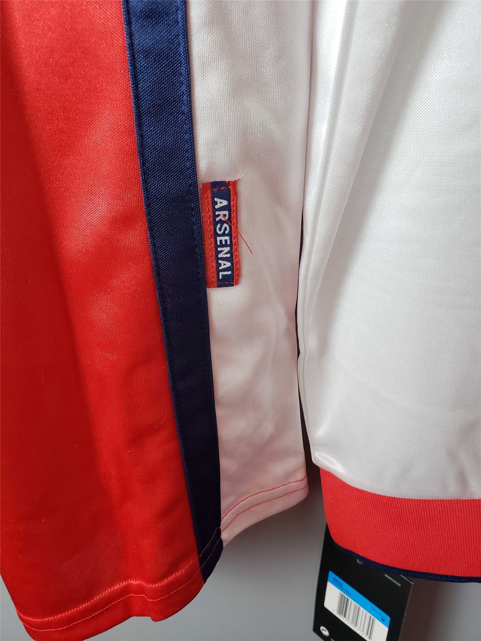 1998-1999 Arsenal Home Retro Version Jersey Long Sleeve - view 9