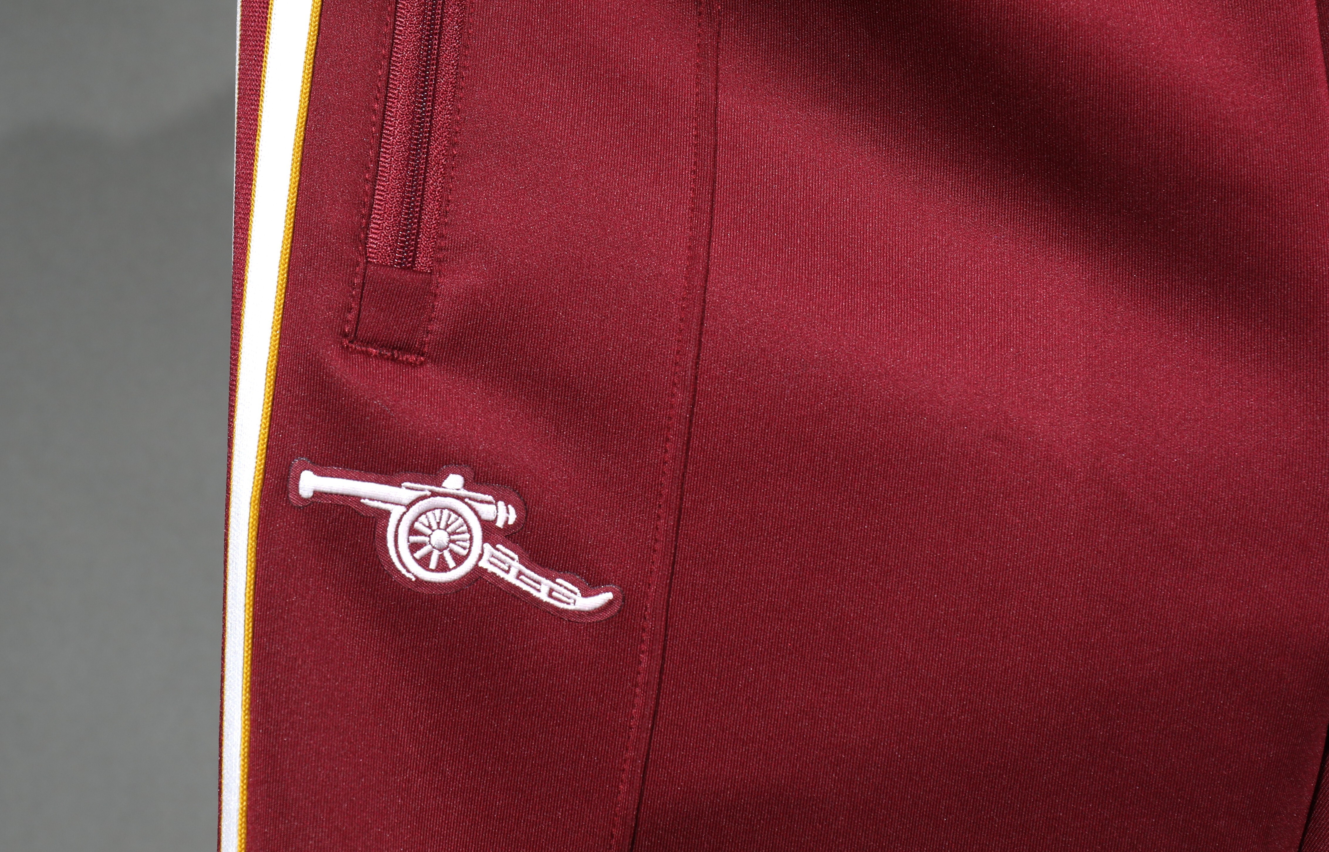 25-26 Arsenal Terrace Icons Track Training Tracksuit Kit(Jacket+Pants) Red - view 15