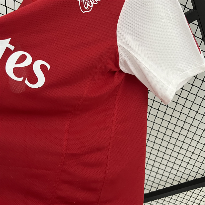 2011-12 Arsenal Home Retro Kit Vintage Shirt - view 4