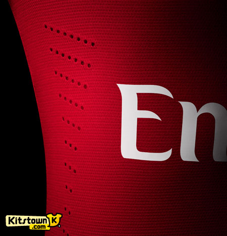 2012-13 Arsenal Home Retro Kit Vintage Shirt Player Edtion Long Sleeve - view 4