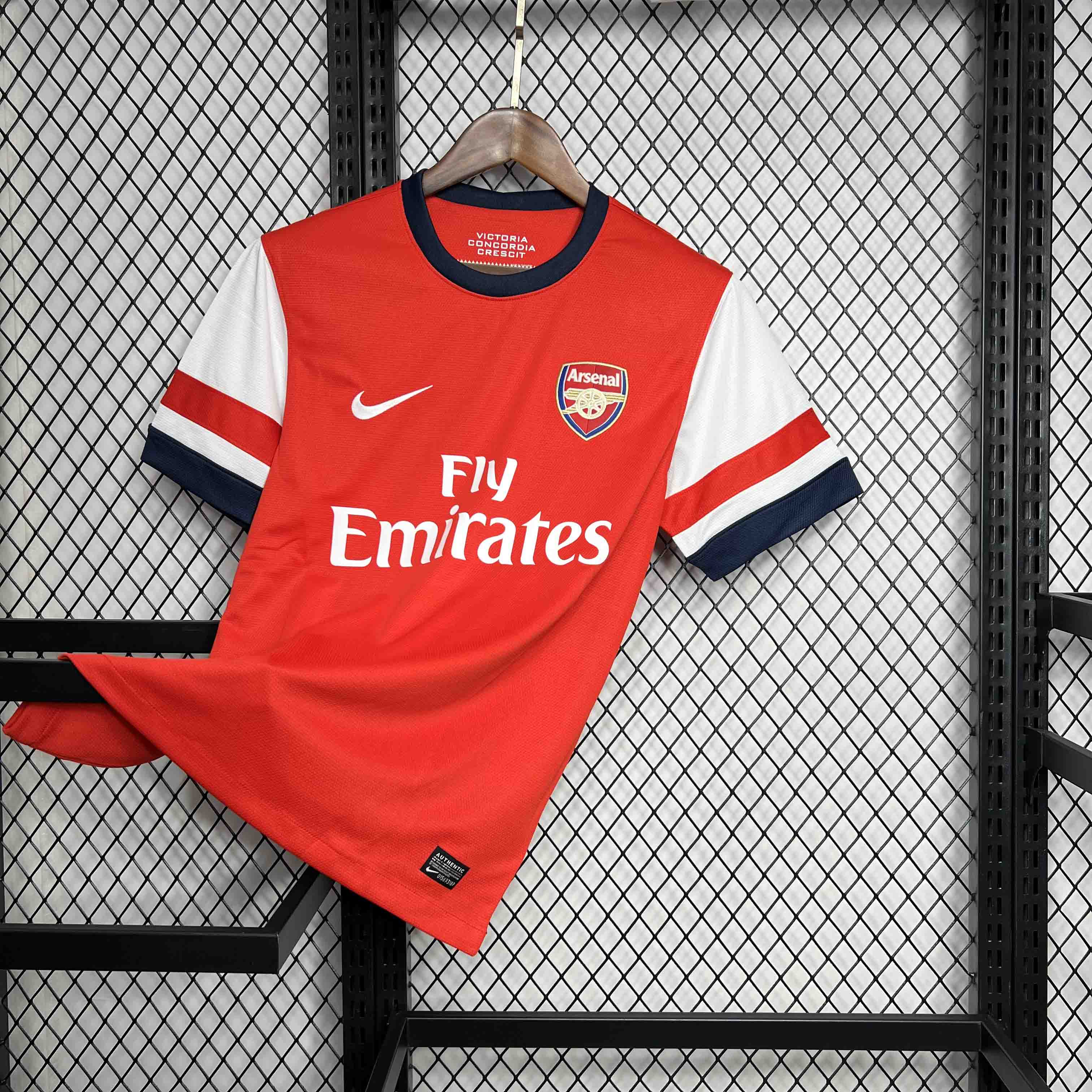 2012-13 Arsenal Home Retro Kit Vintage Shirt - view 5