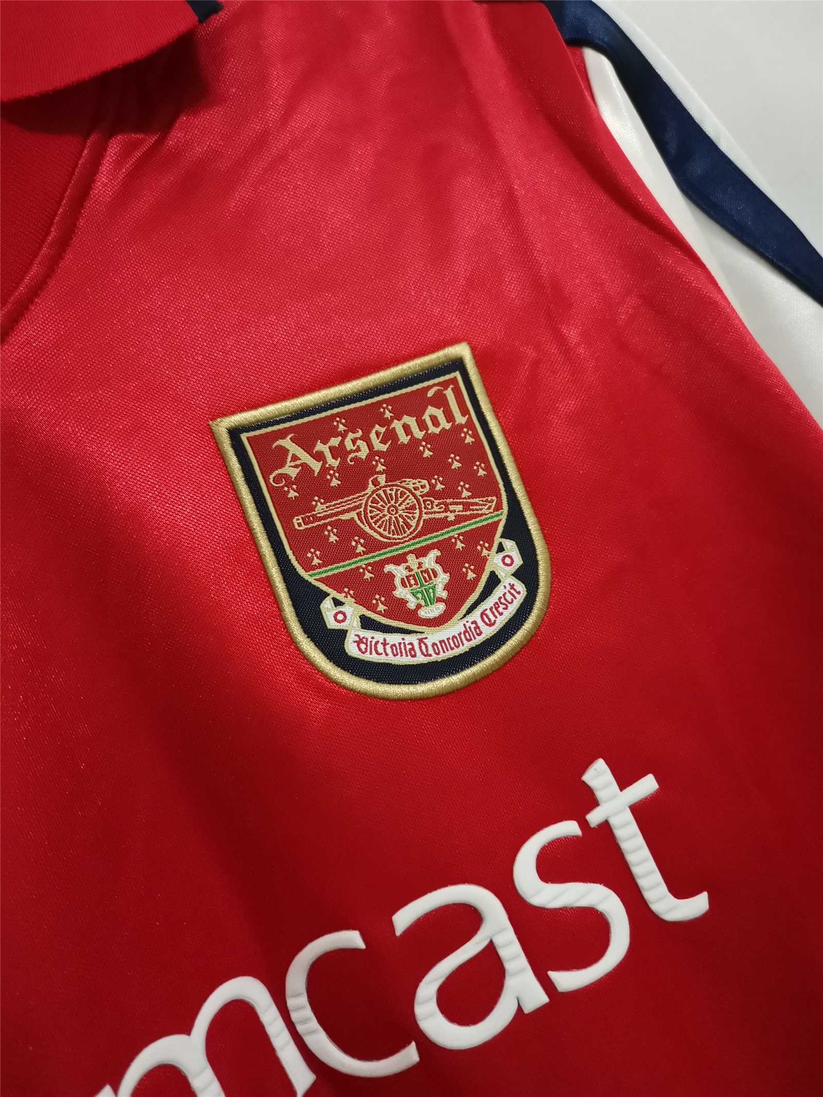 2000-2001 Arsenal Home Retro Version Jersey - view 5