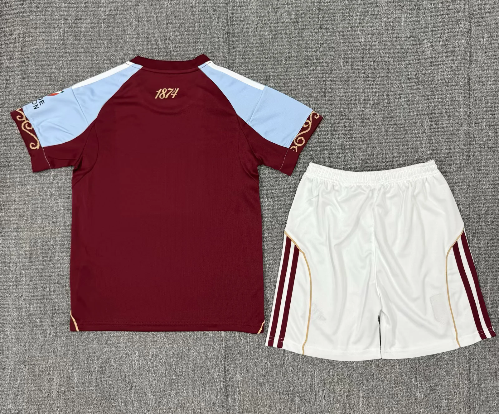 25-26 Aston Villa Home Soccer Kid Kit Jersey+Shorts - view 3