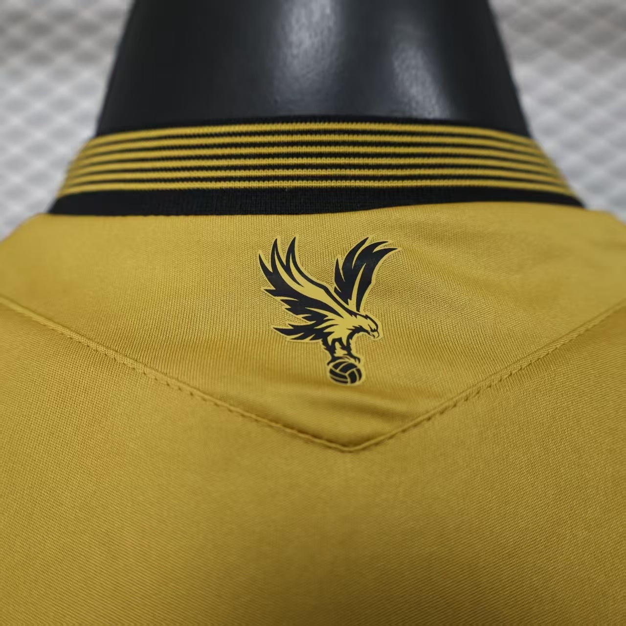 25-26 Crystal Palace Away Soccer Jersey Player Version - view 4