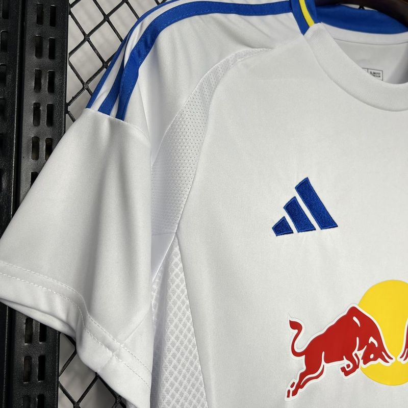 24-25 Leeds United Home Jersey - view 6