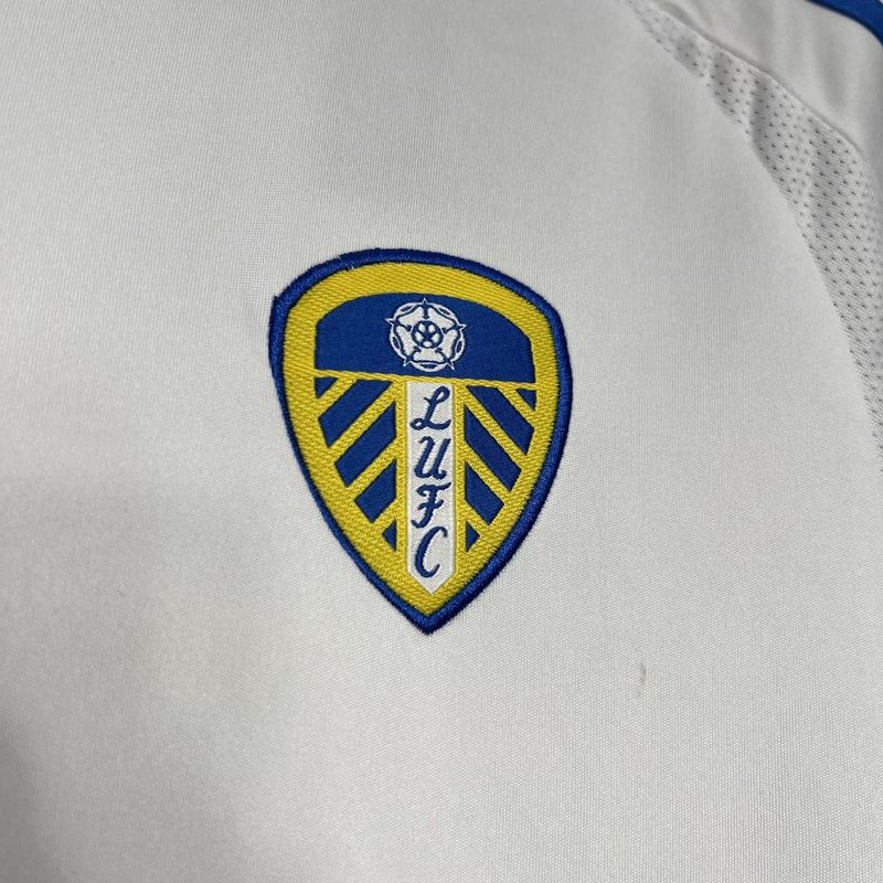 24-25 Leeds United Home Jersey - view 10