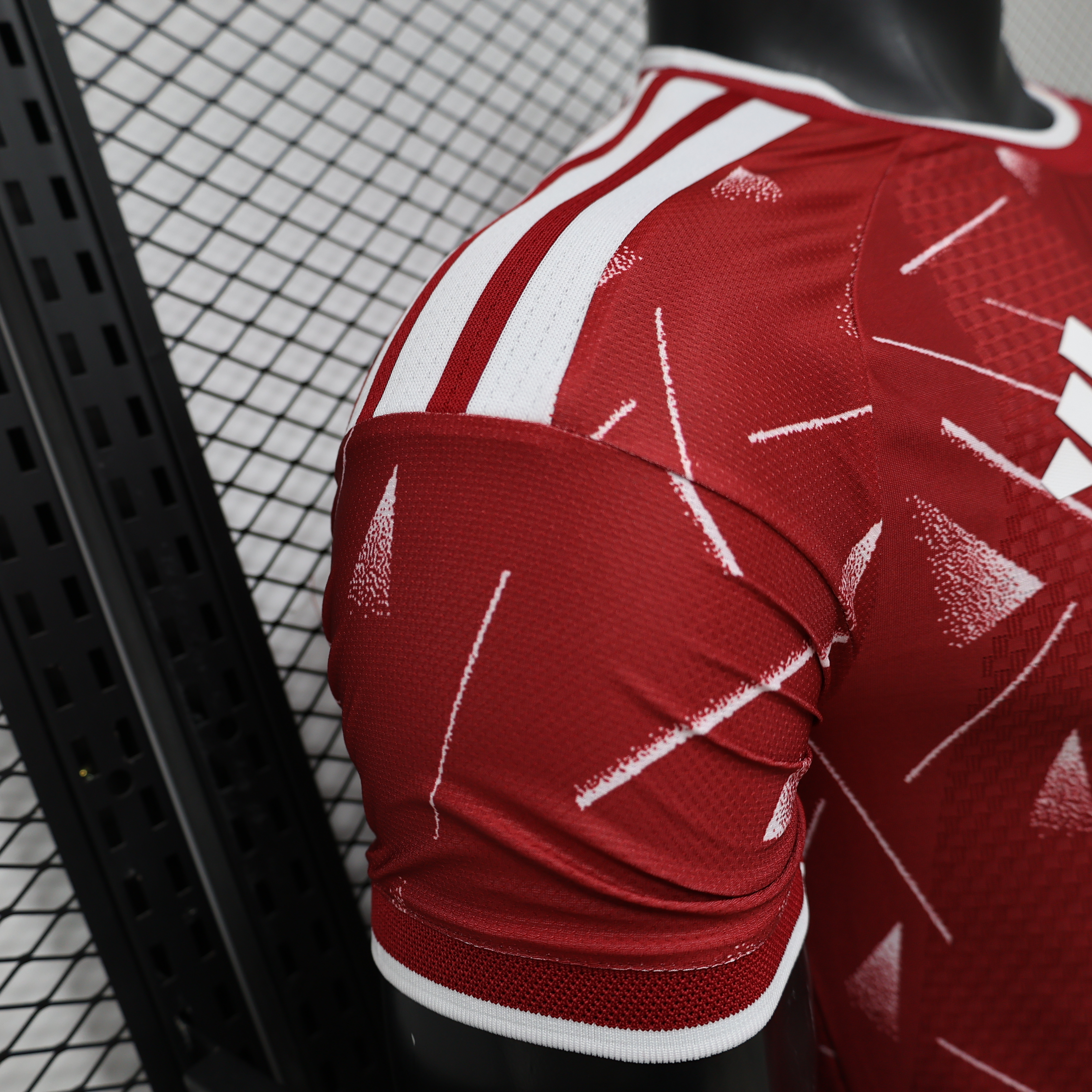 26-27 Liverpool Home Soccer Jersey Player Version - view 3