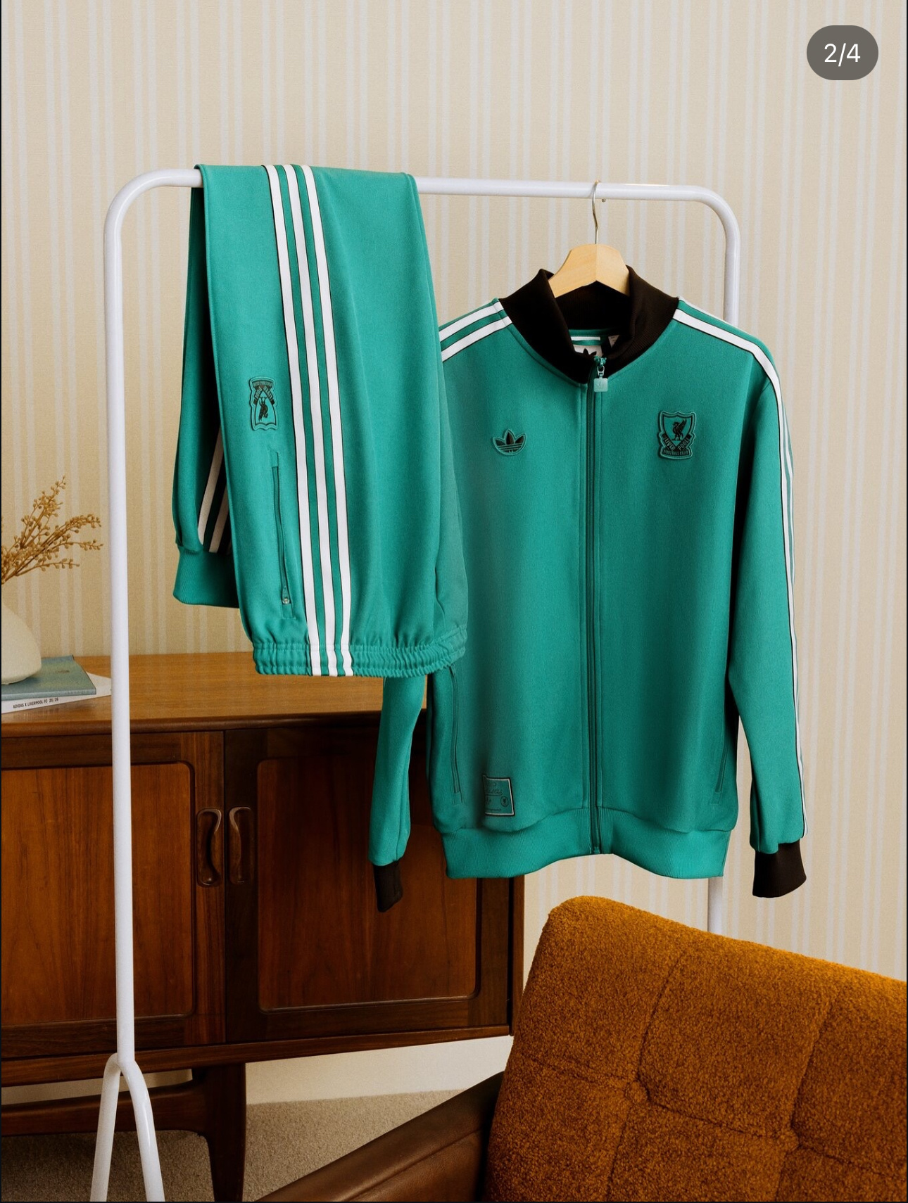 25-26 Liverpool FC Zipper Sweat Terrace Icons Track  Kit(Top+Pants) Green - view 4