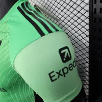 25-26 Liverpool Goalkeeper Green Soccer Jersey Player Version - view 7