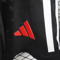 25-26 Liverpool Home Soccer Shorts Player Version - view 9