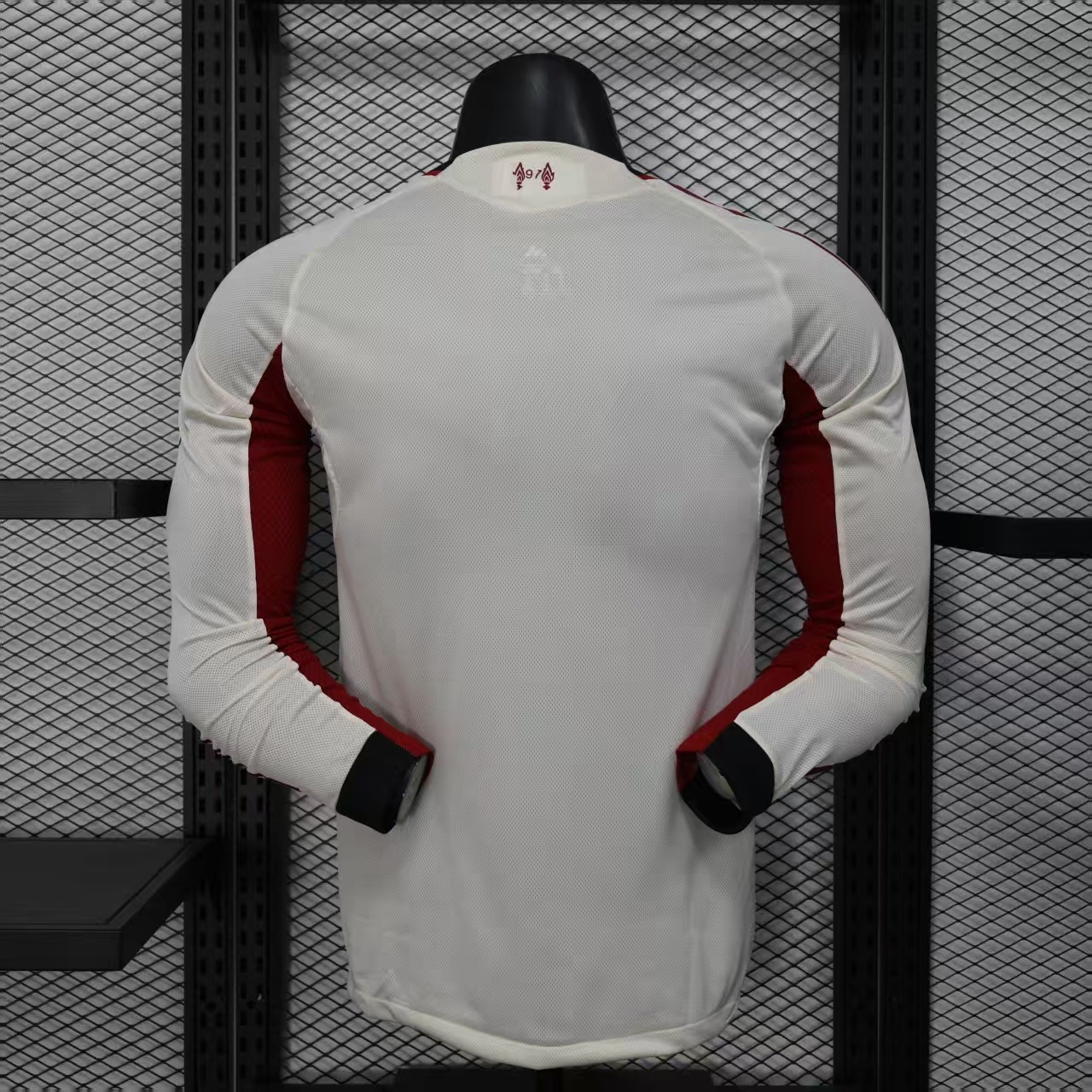 25-26 Liverpool Away Soccer Jersey Player Version Long Sleeve - view 3