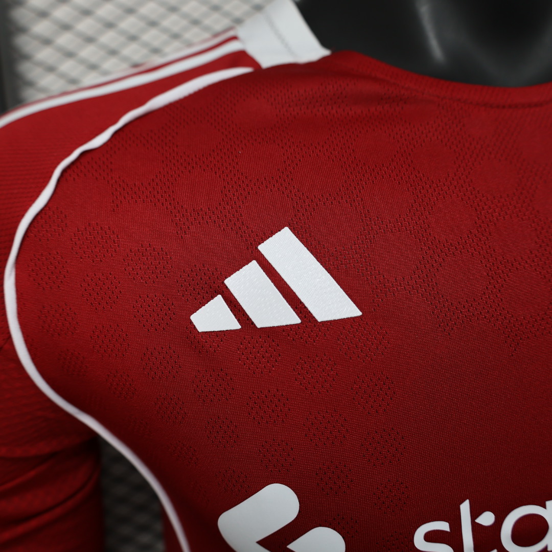 25-26 Liverpool Home Soccer Jersey Player Version Long Sleeve - view 5