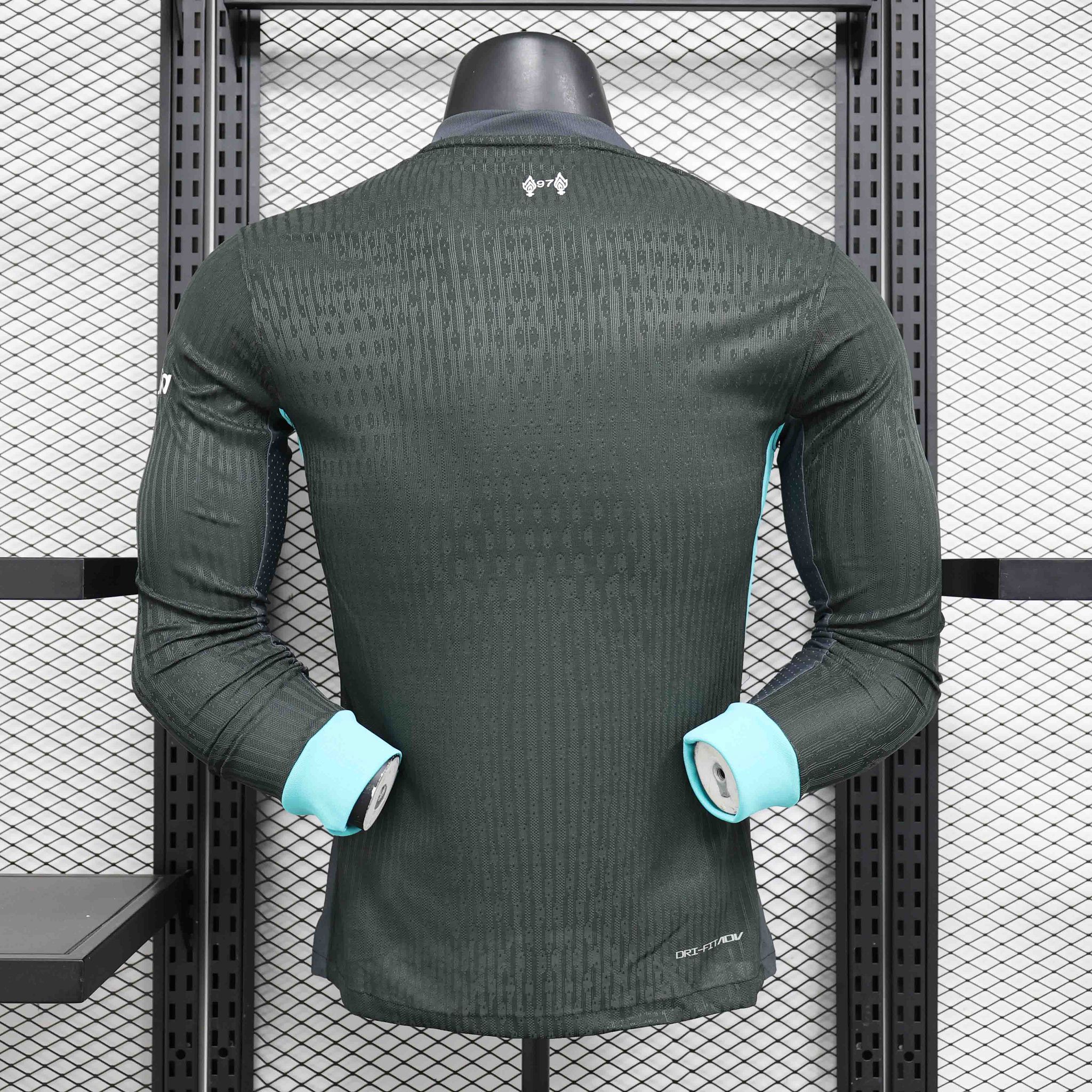 24-25 Liverpool Away Player Version Long Sleeve - view 3