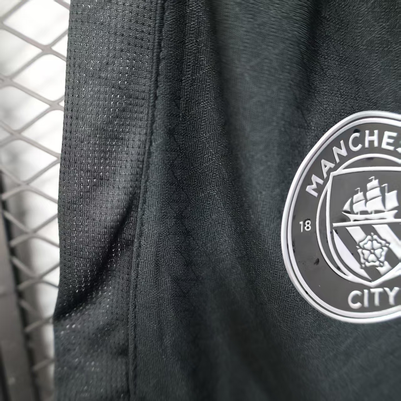 25-26 Manchester City Third Away Soccer Shorts Player Version - view 4