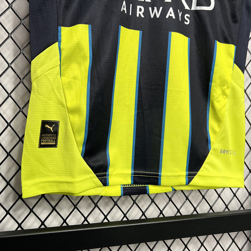 24-25 Manchester City Away Kids Kit  Jersey+Shorts - view 5