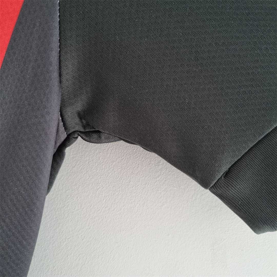 22-23 Manchester City Away Jersey - view 8