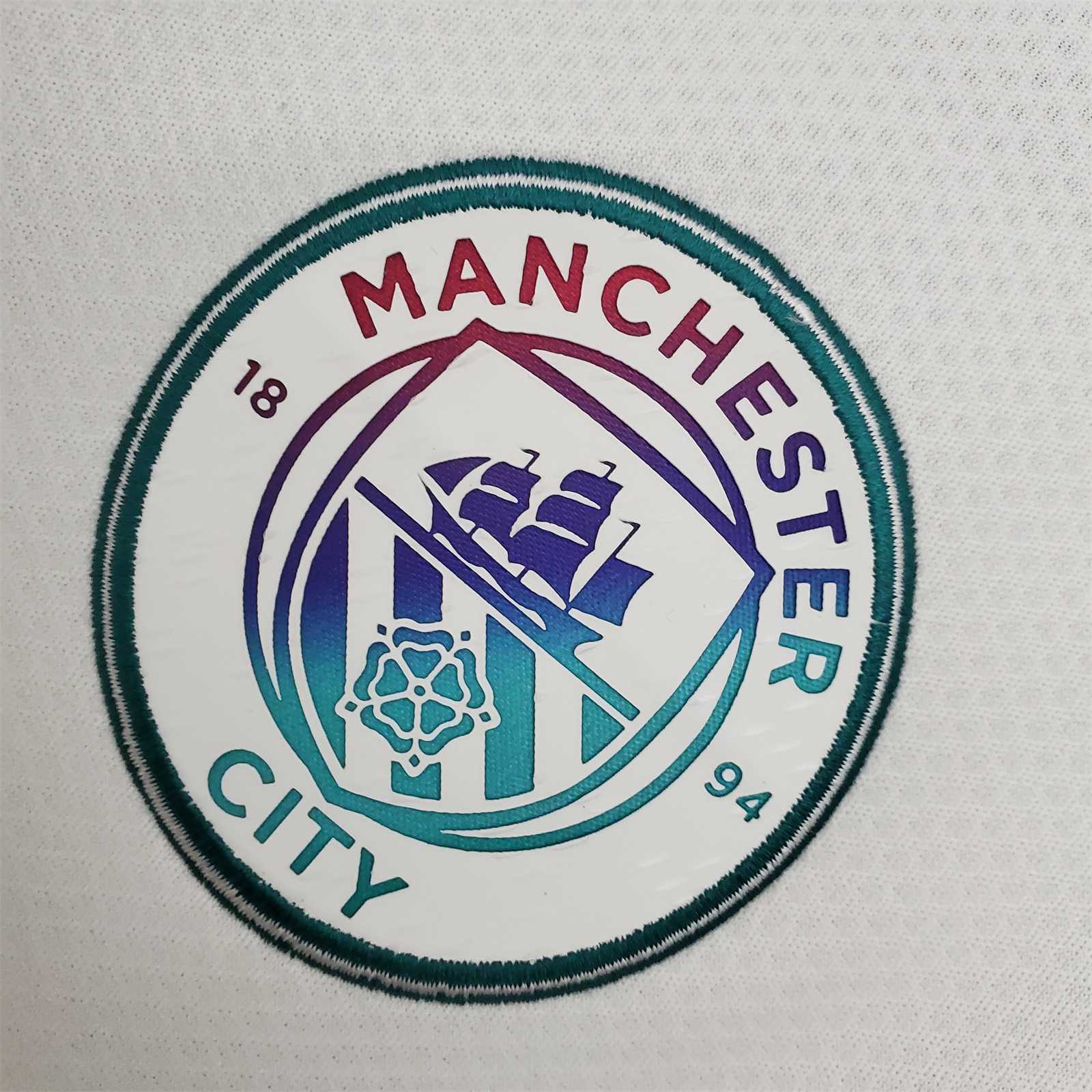 21-22 Manchester City Away Retro Jersey - view 5