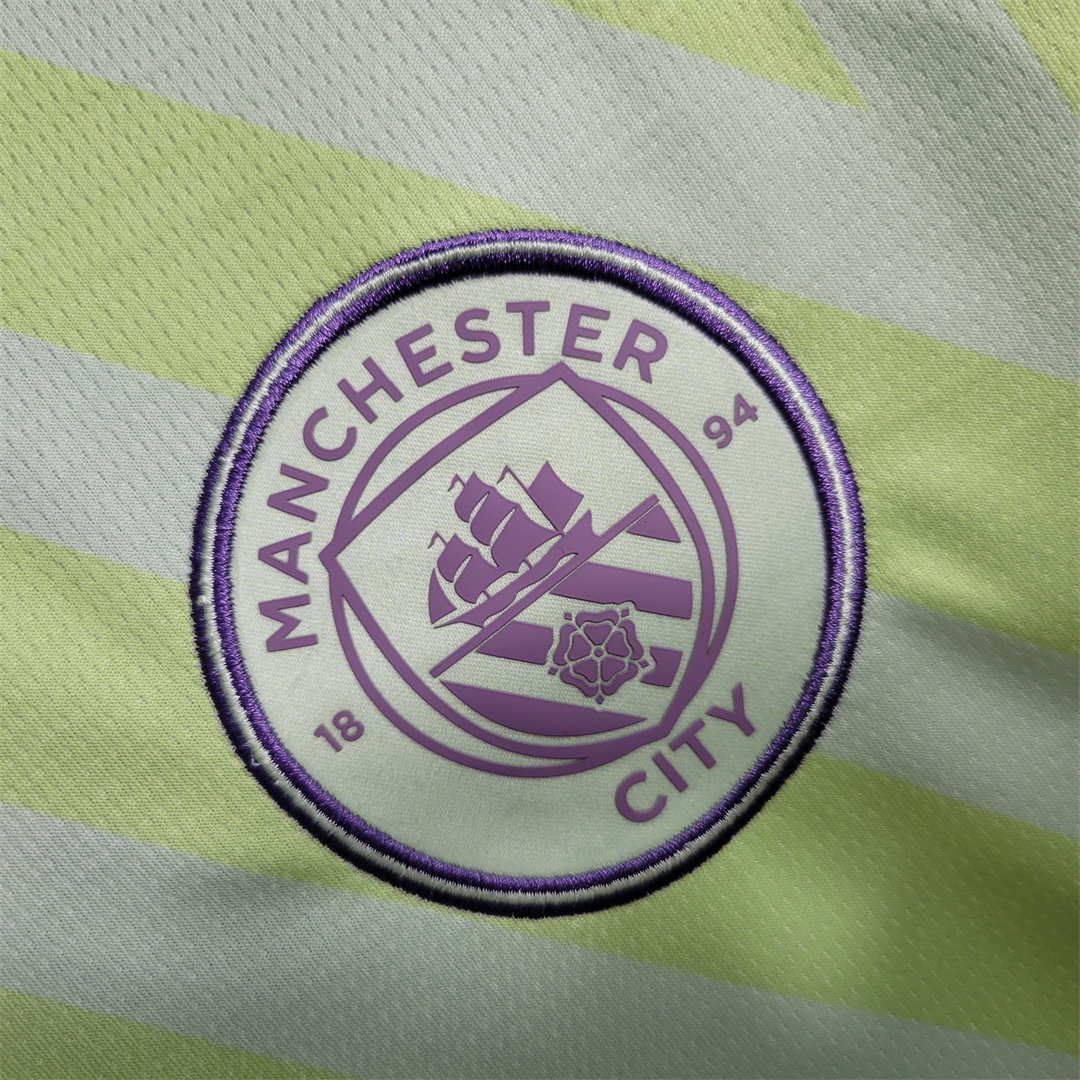23-24 Manchester City Goalkeeper - view 4