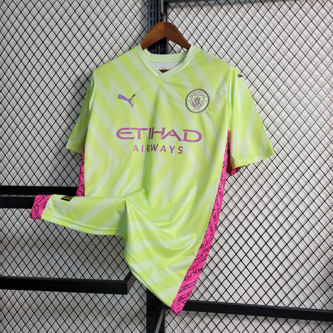 23-24 Manchester City Goalkeeper - view 11