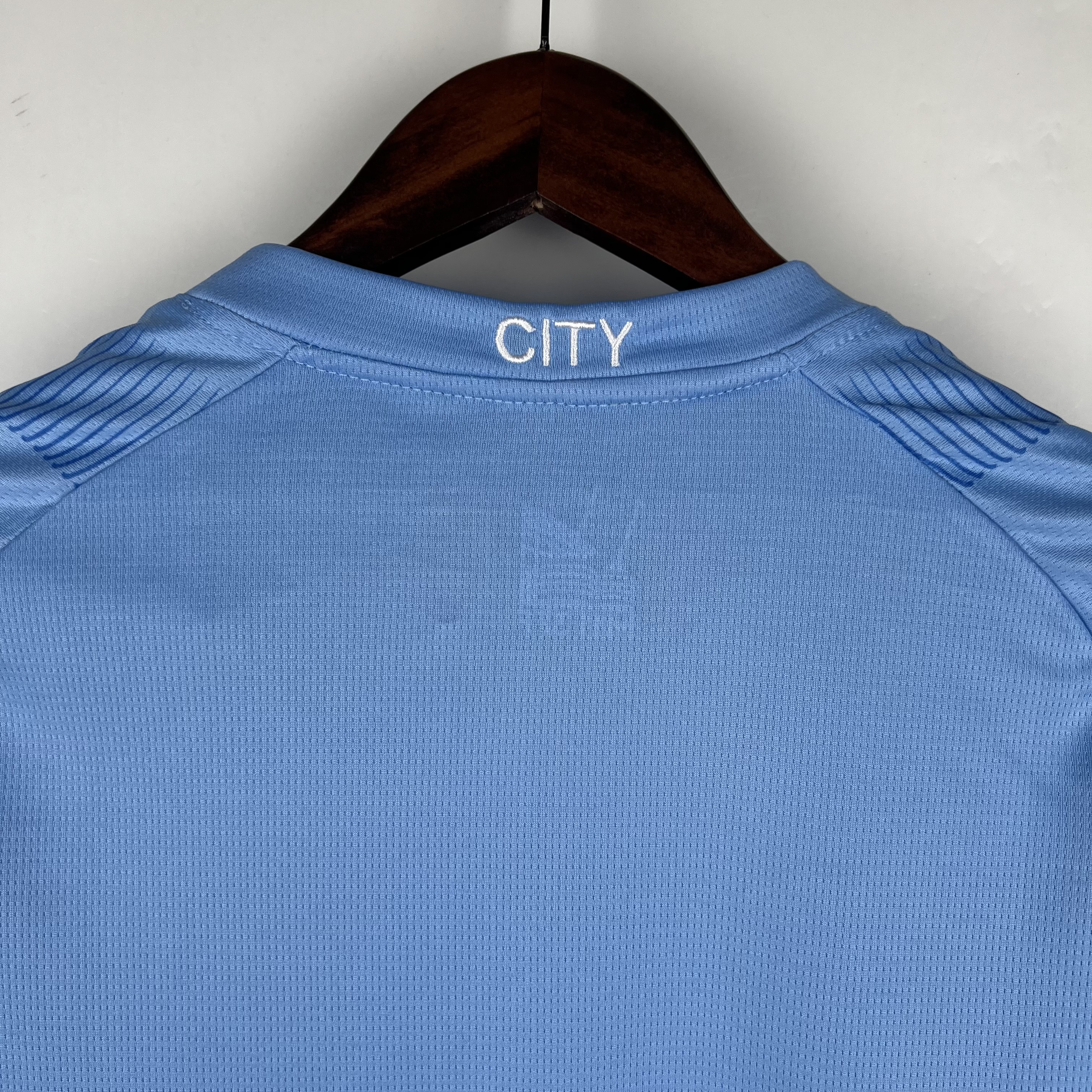 23-24 Manchester City Home Women Jersey - view 6