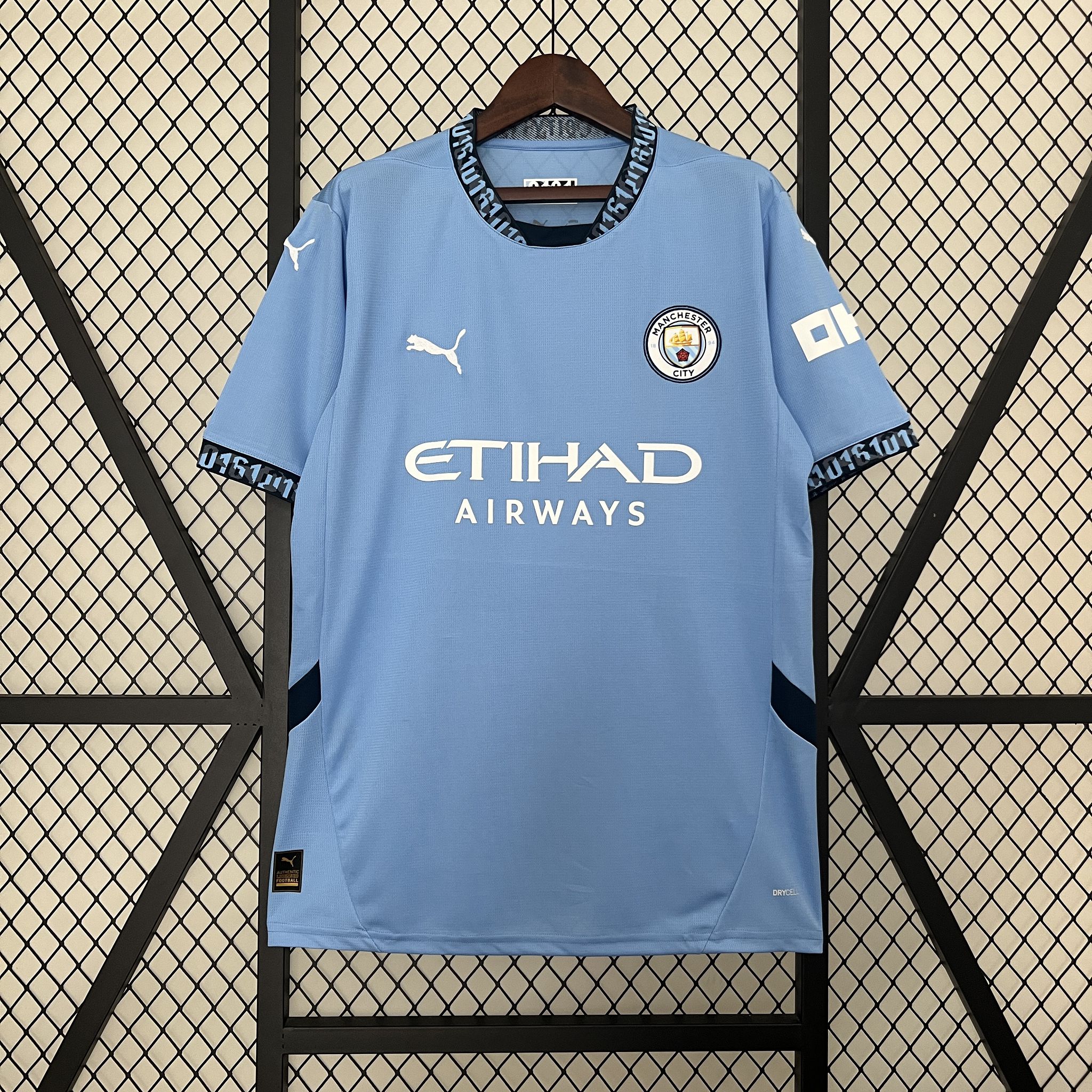 24-25 Manchester City Home Jersey