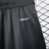 25-26 Manchester United Home Shorts Player Version - view 6