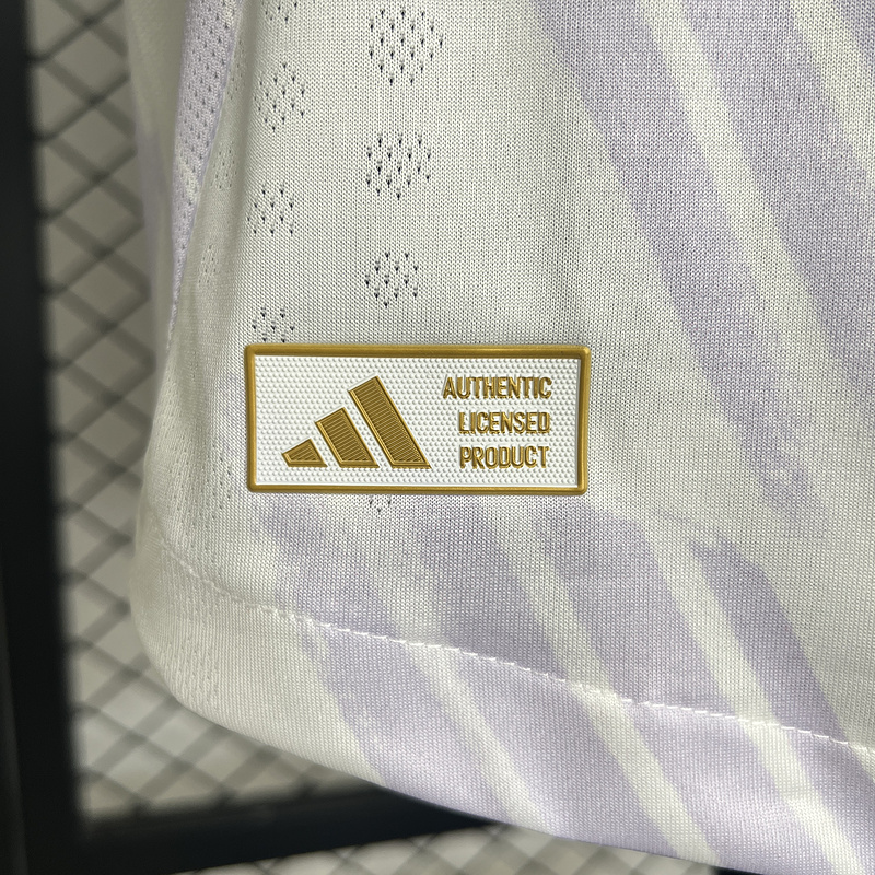 25-26 Manchester United Away Soccer Jersey - view 4