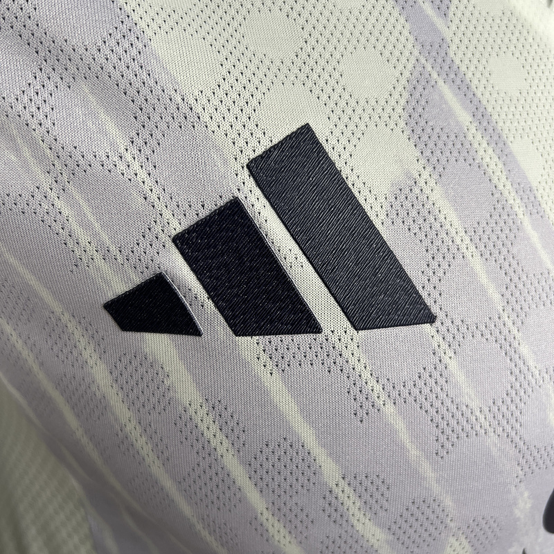 25-26 Manchester United Away Soccer Jersey - view 5