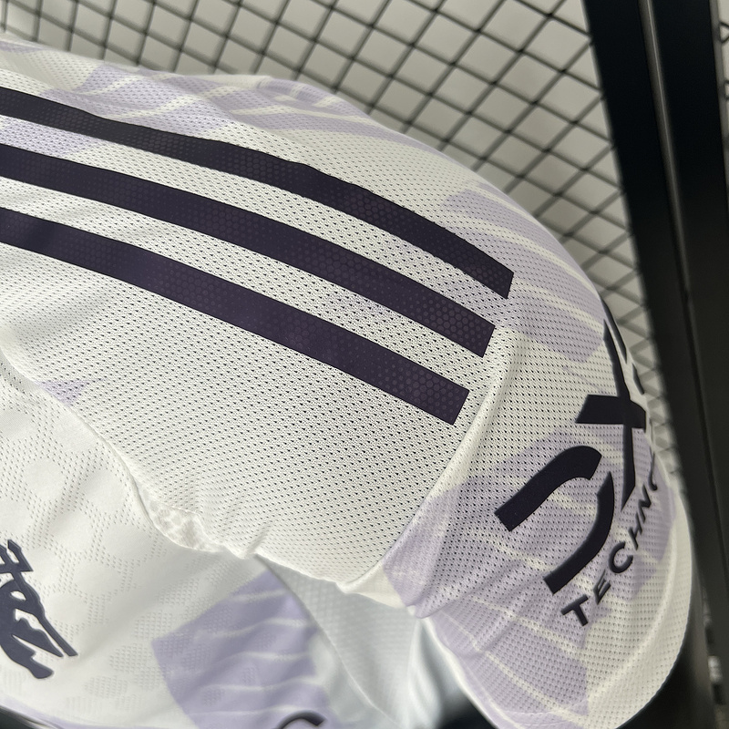 25-26 Manchester United Away Soccer Jersey - view 9