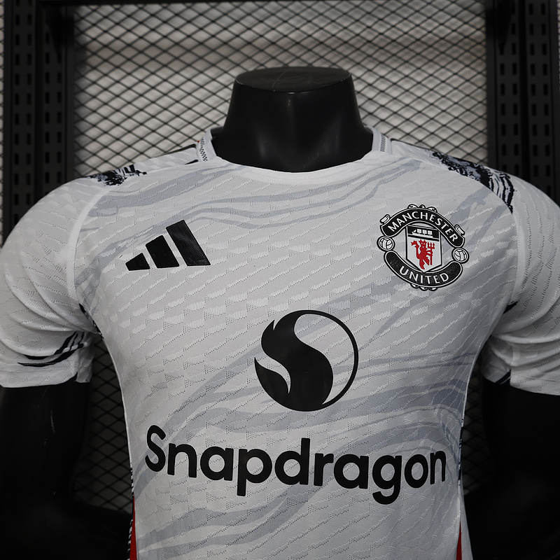 25-26 Manchester United White Special Player Version - view 5