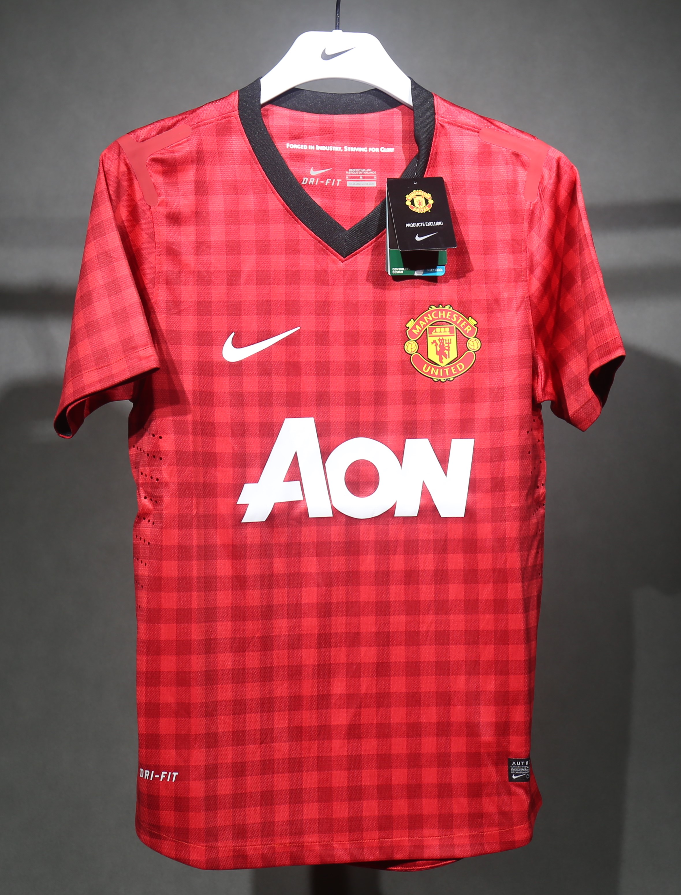 12-13 Manchester United Home Retro Jersey Player Edtion - view 14