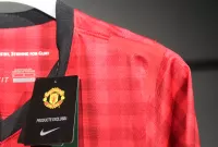 12-13 Manchester United Home Retro Jersey Player Edtion - view 15