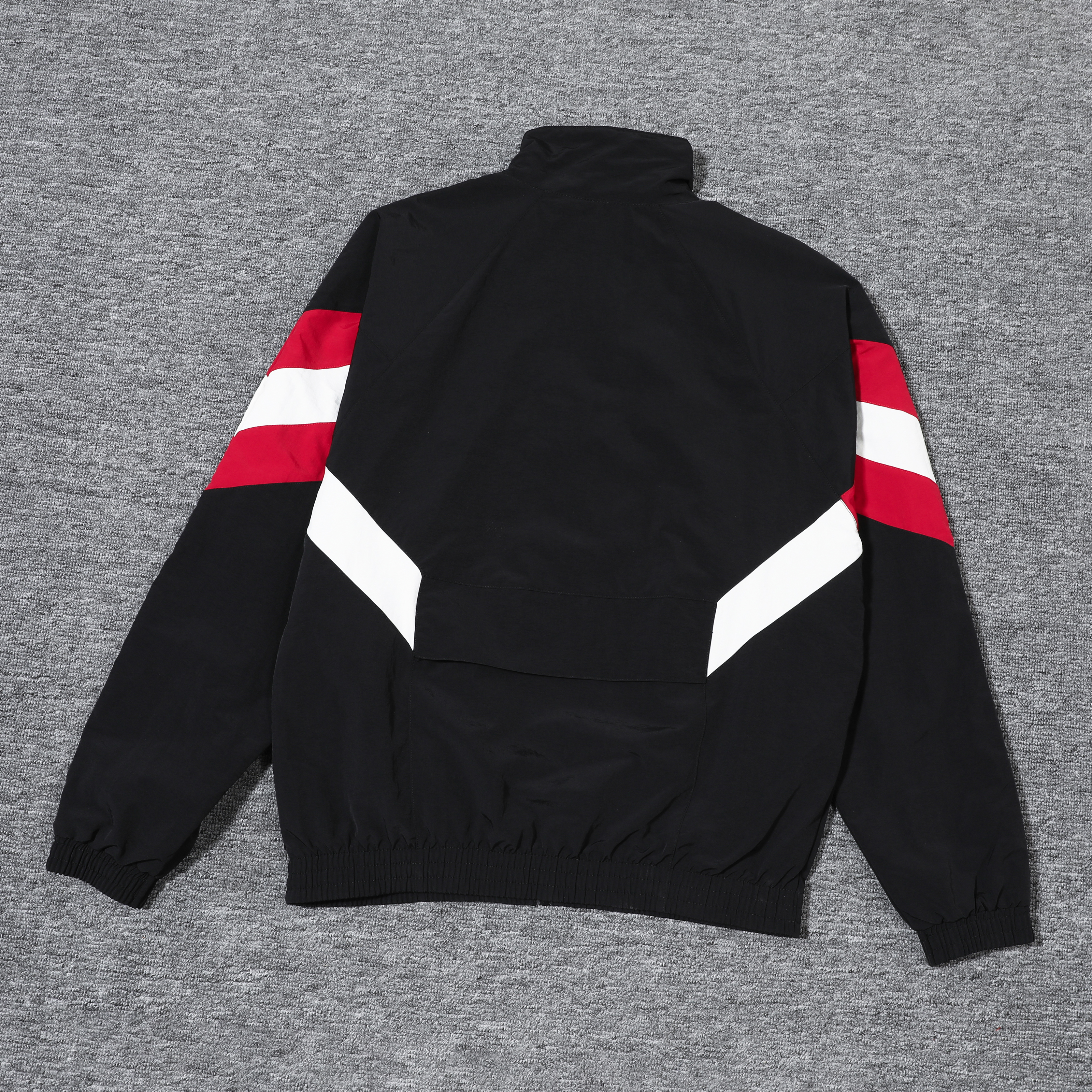 2024-2025 Manchester United Retro Jersey Windbreaker Top+Pants Grey - view 16