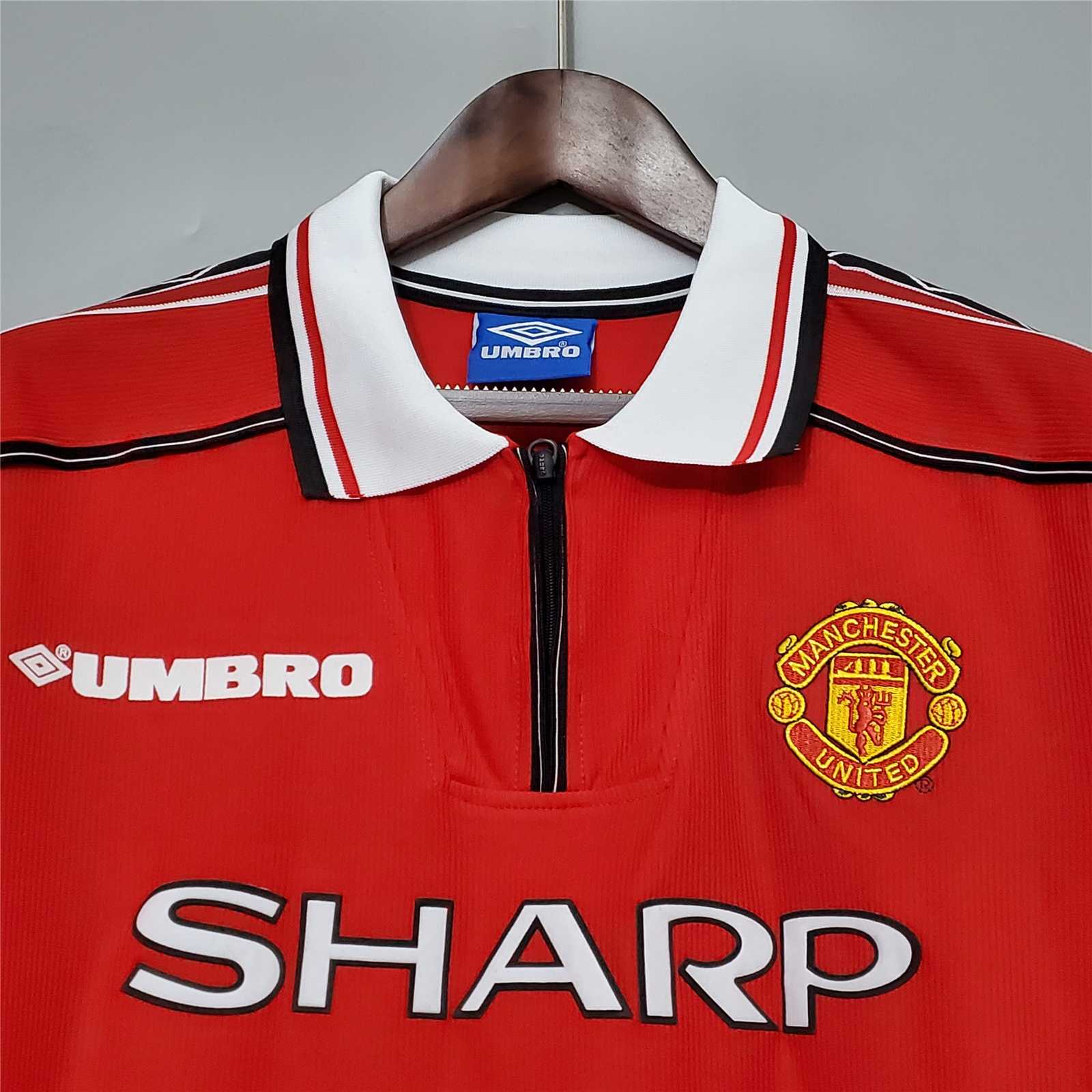 1998-1999 Manchester United Home Retro Jersey Long Sleeve - view 10