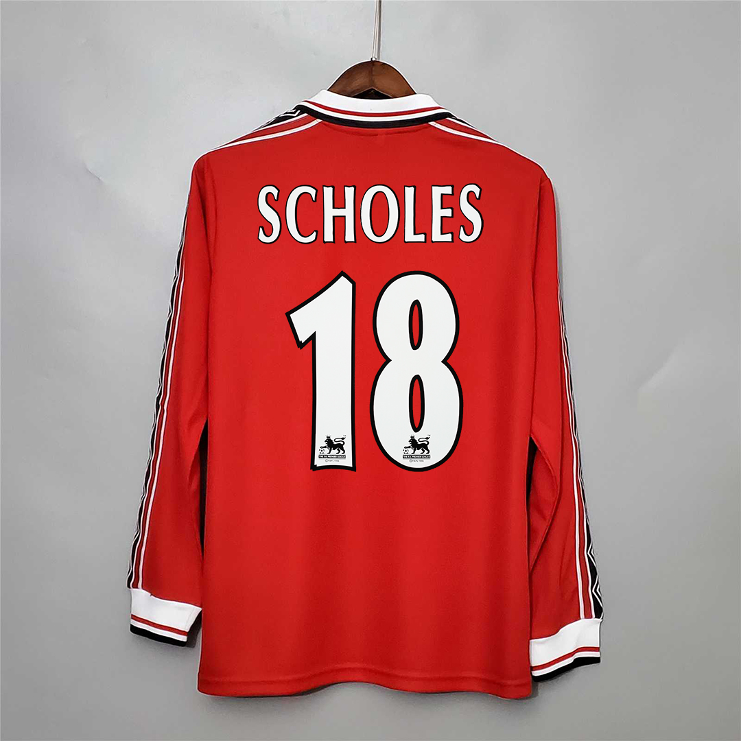1998-1999 Manchester United Home Retro Jersey Long Sleeve - view 11