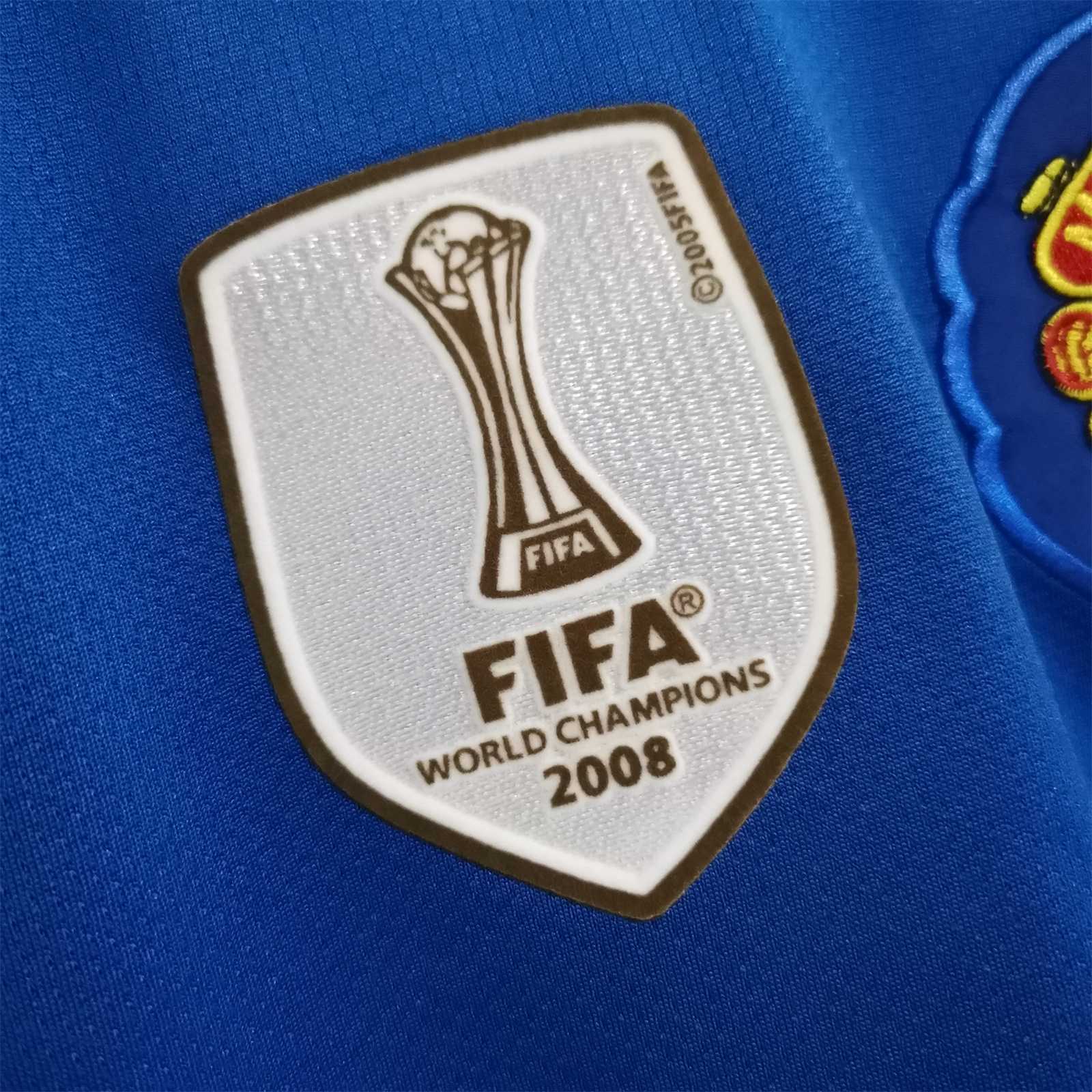 08-09 Manchester United Home Retro Jersey Long Sleeve - view 17