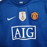 08-09 Manchester United Home Retro Jersey Long Sleeve - view 4