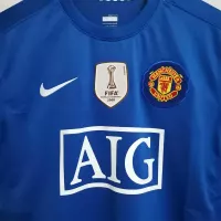 08-09 Manchester United Home Retro Jersey Long Sleeve - view 9