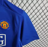 08-09 Manchester United Home Retro Jersey - view 7