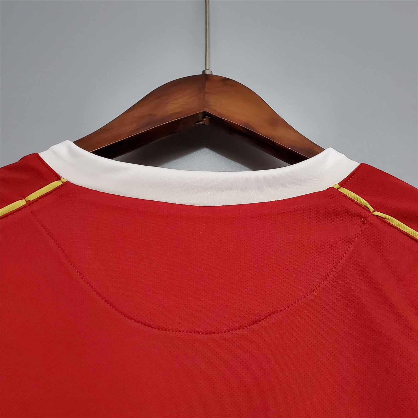 2006/07 Manchester United Home Retro Jersey - view 6