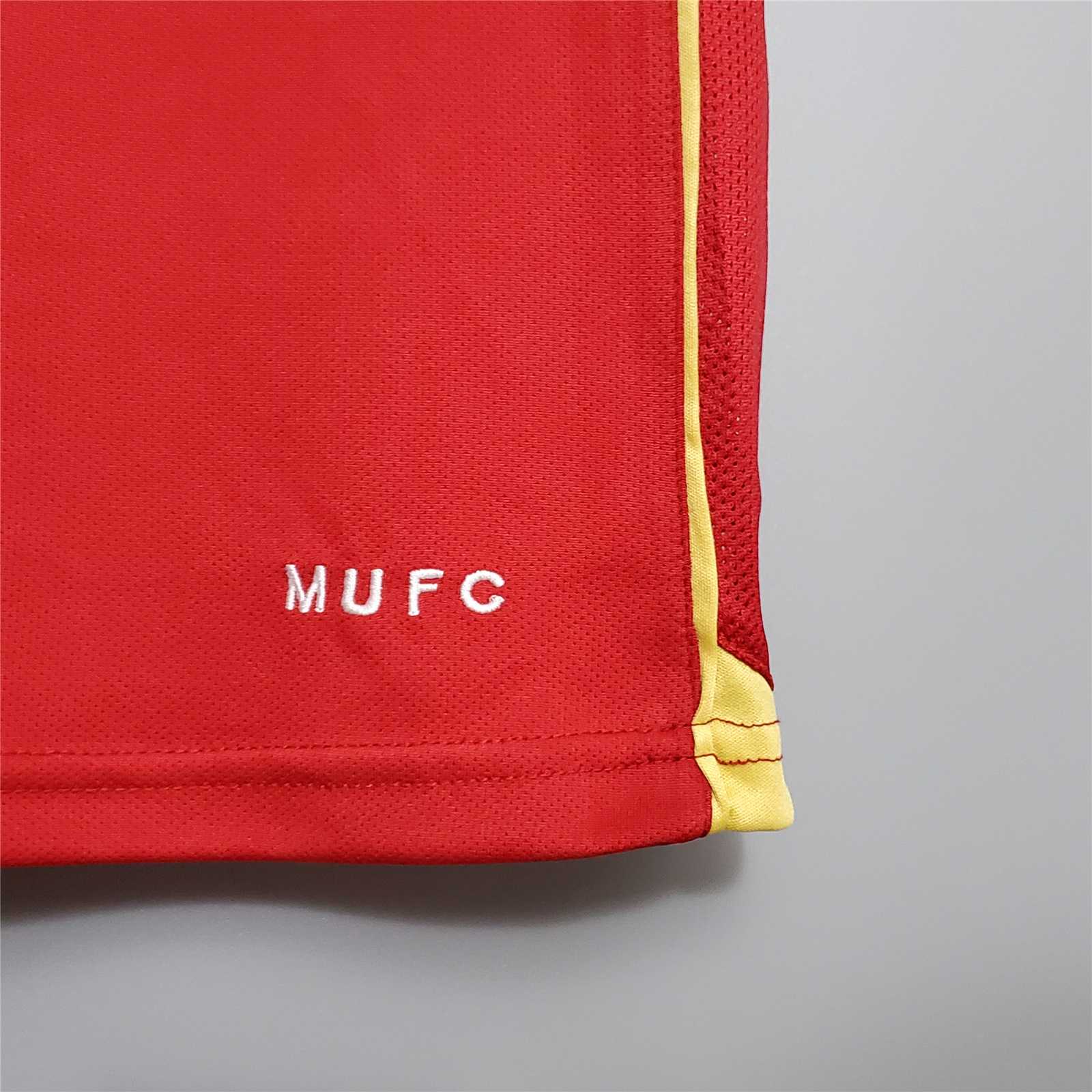 2006/07 Manchester United Home Retro Jersey - view 7