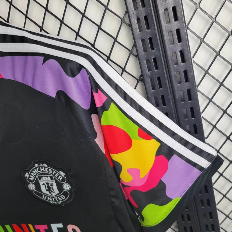 24-25 Manchester United  Joint Edition Special Kit - view 8