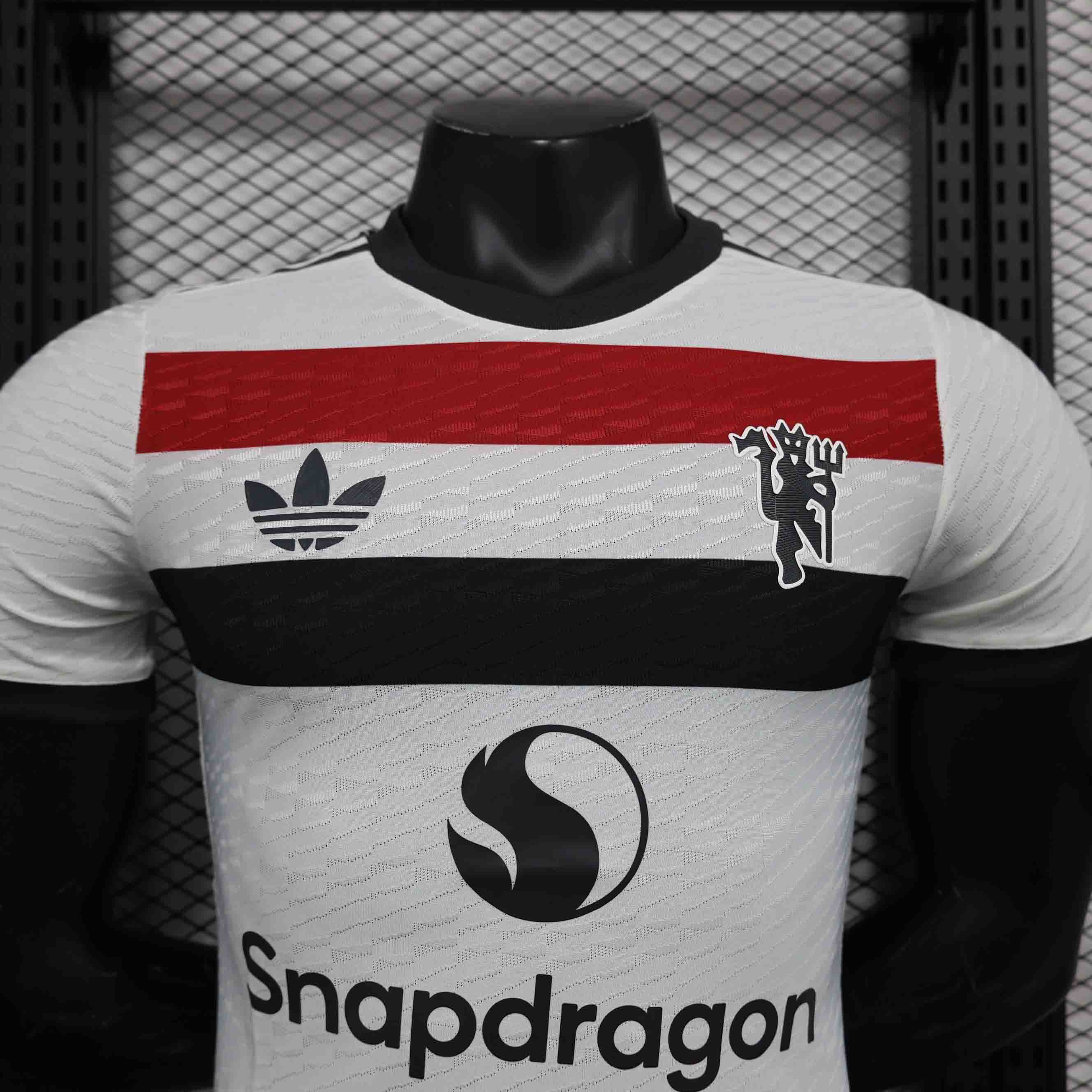 24-25 Manchester United Third Away Player Version - view 4