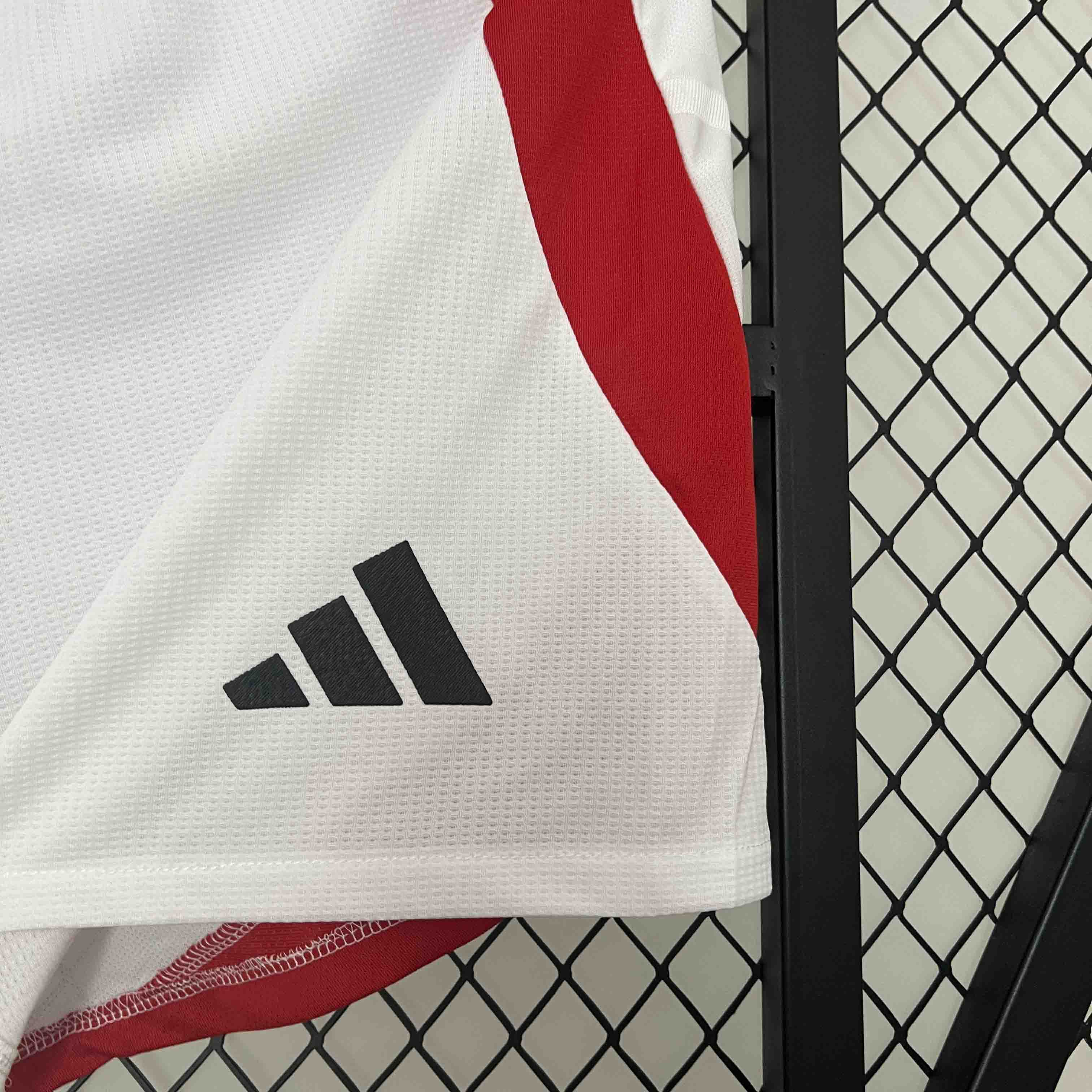24-25 Manchester United Home Soccer Shorts - view 4
