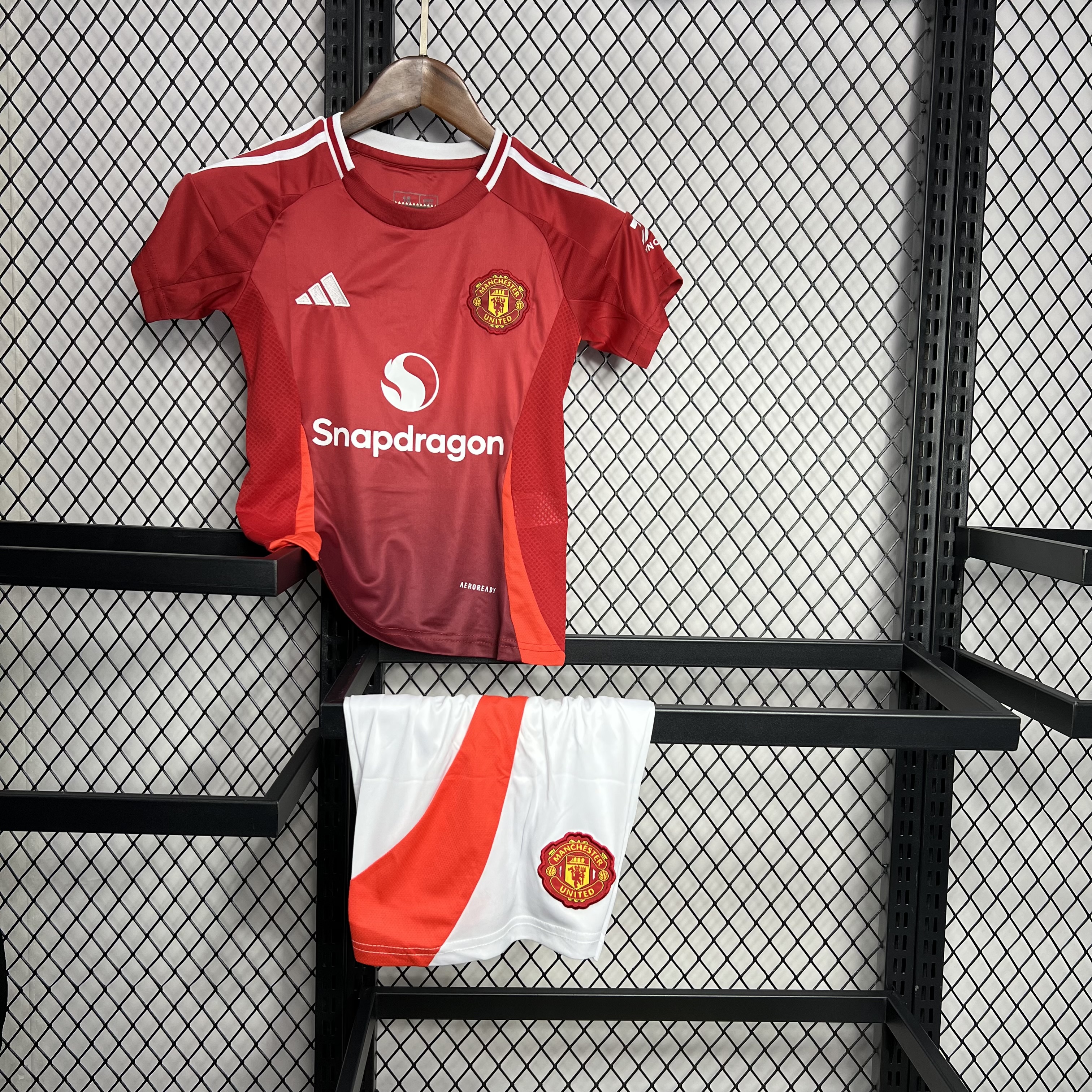 24-25 Manchester United Home Kids Jersey+Shorts - view 7