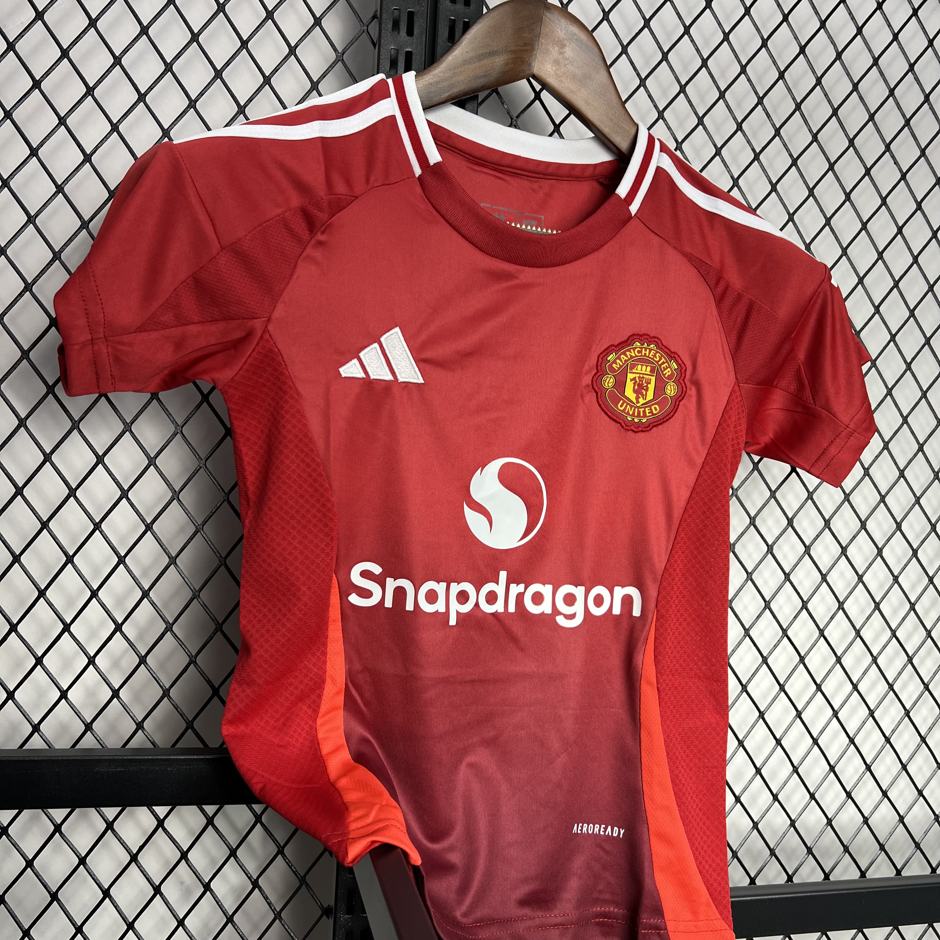 24-25 Manchester United Home Kids Jersey+Shorts - view 9